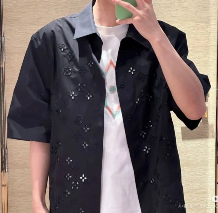 LOUIS VUITTON 루이비통 플라워 엠브로이더드 쇼트 슬리브 셔츠