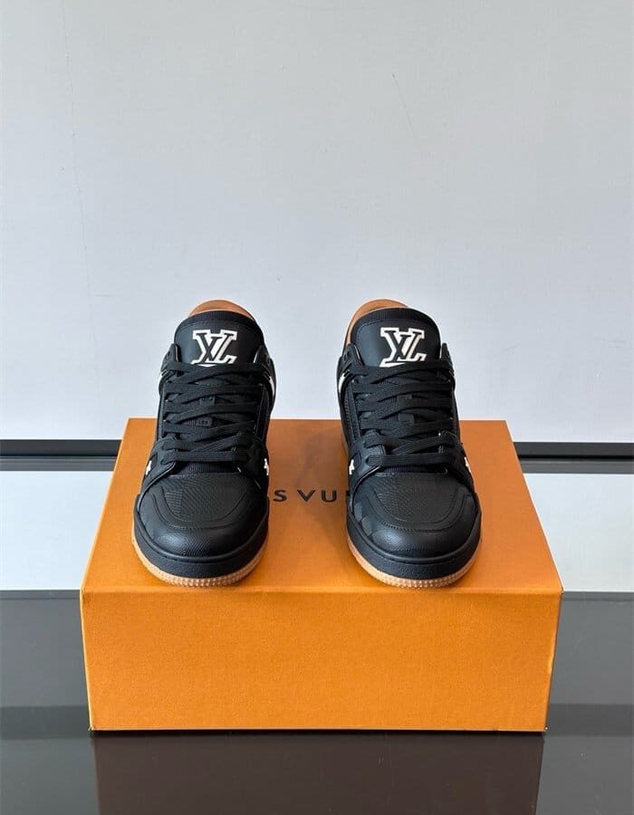 LOUIS VUITTON 루이비통 남성용 스니커즈 L88442 2COLOR