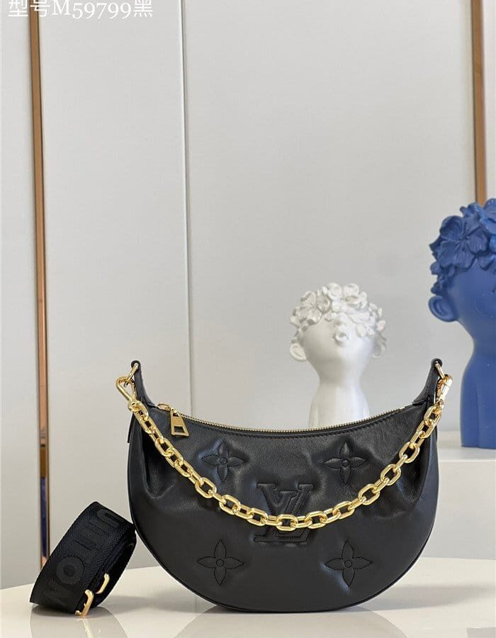 LOUIS VUITTON 루이비통 오버 더문 M59799