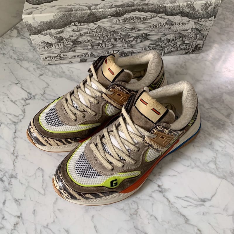 GUCCI 구찌 울트라페이스 스니커즈