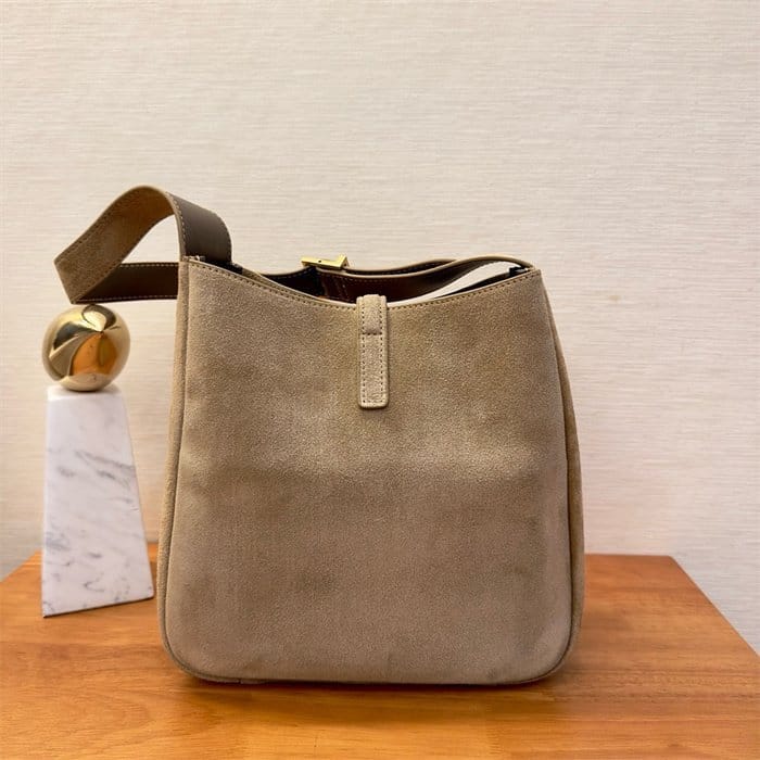 SAINT LAURENT 생로랑 스몰 호보백 713938