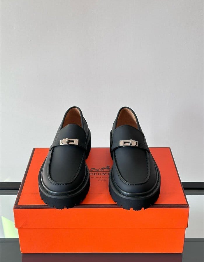 HERMES 에르메스 남성용 로퍼 H77564-1 2024/신상 2COLOR