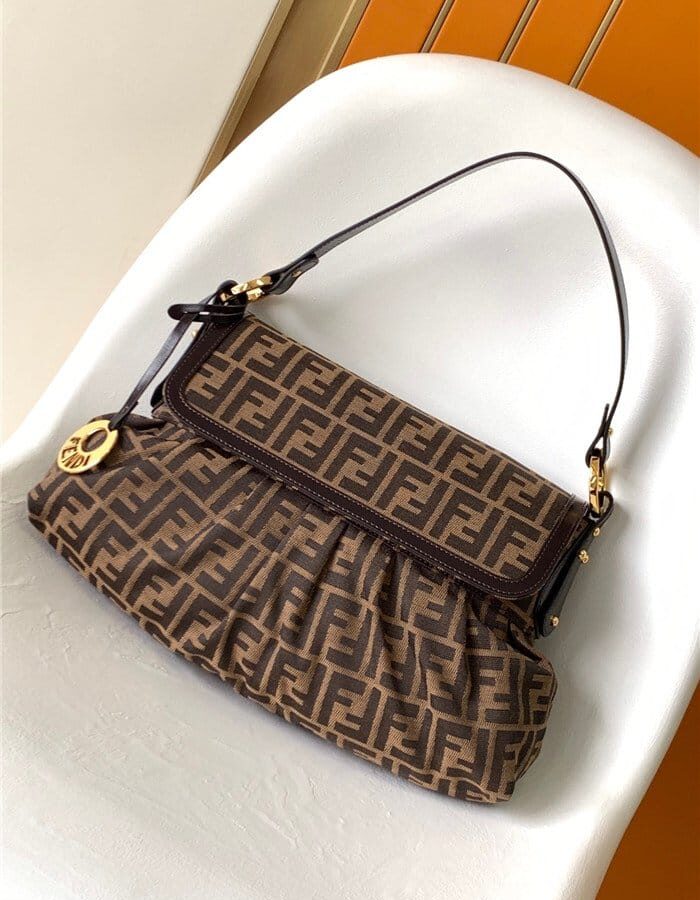 FENDI 펜디 호보백 F8333