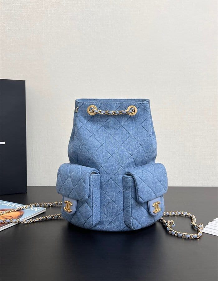 CHANEL 샤넬 크루즈 투포켓 데님 백팩 AS5310
