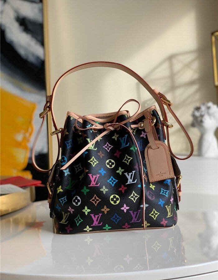 LOUIS VUITTON 루이비통 멀티 쁘띠노에 M42229