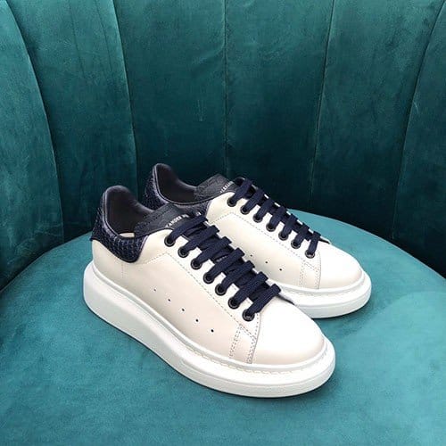 ALEXANDER MCQUEEN 알렉산더맥퀸 남여공용 스니커즈