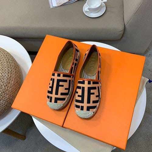 FENDI 펜디 에스파듀