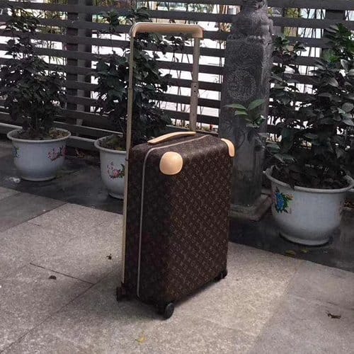 LOUIS VUITTON 루이비통 호라이즌 50 M23209