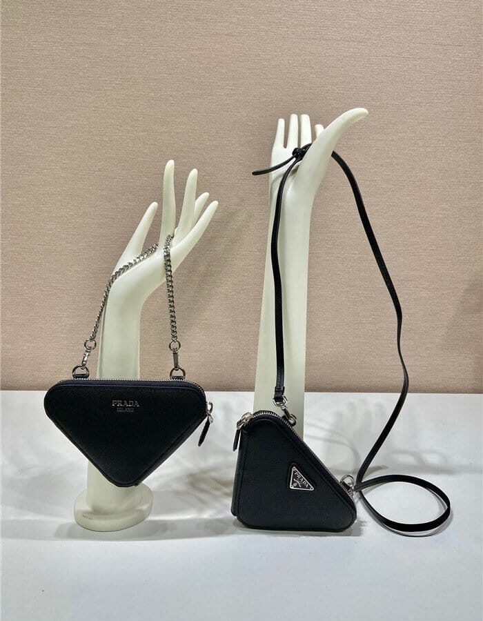 PRADA 프라다 더블 지퍼 트라이앵글 미니백 1NR015