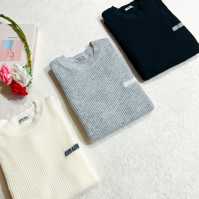 MIUMIU 미우미우 골지 긴팔 니트