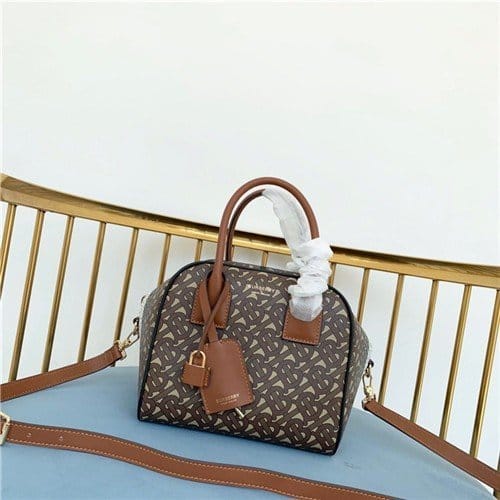 BURBERRY 버버리 큐브백 B5065-1