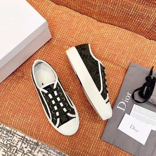 DIOR 디올 워크앤디올 M2774-5