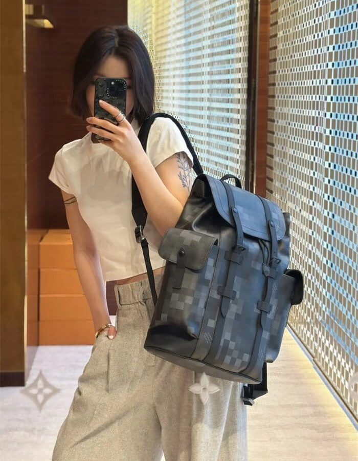 LOUIS VUITTON 루이비통 크리스토퍼 백팩 MM M14952