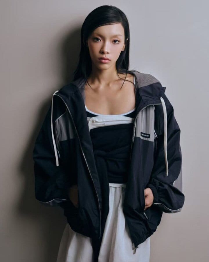 MIUMIU 미우미우 나일론 윈드 자켓 2COLOR