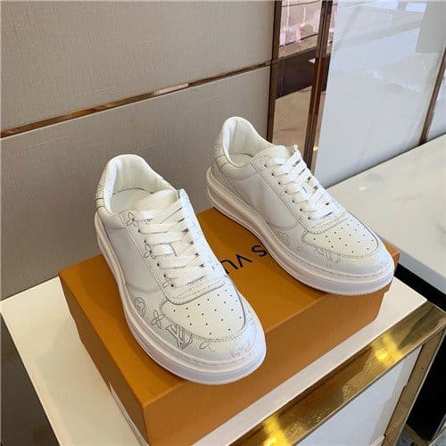 LOUIS VUITTON 루이비통 남성용 스니커즈 신상