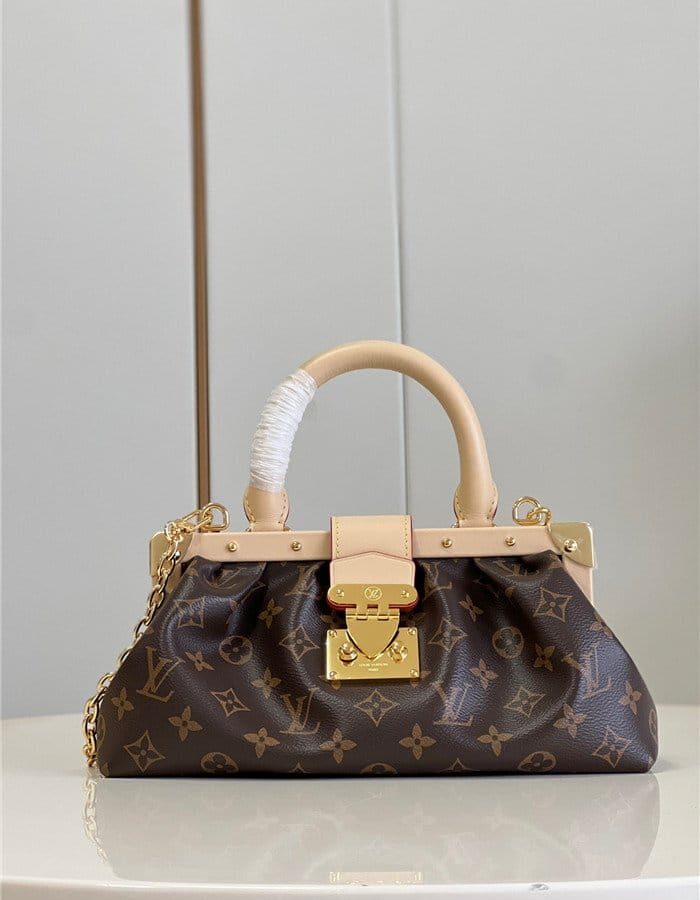 LOUIS VUITTON 루이비통 모노그램 클러치백 M46544
