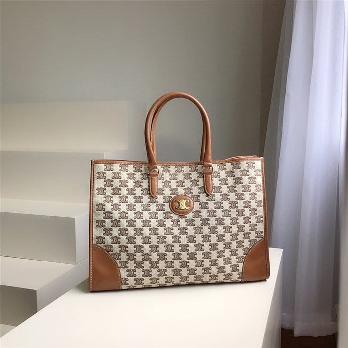CELINE 셀린느 카바스 트리옴페 토트백 C015010