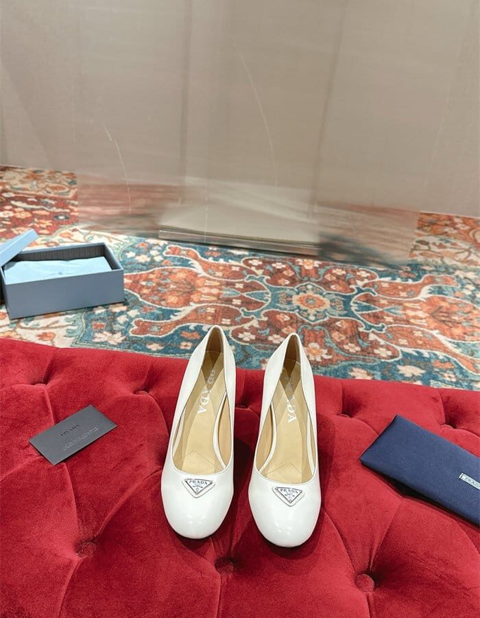 PRADA 프라다 여성용 힐 (굽높이9.5CM) P66785 2COLOR