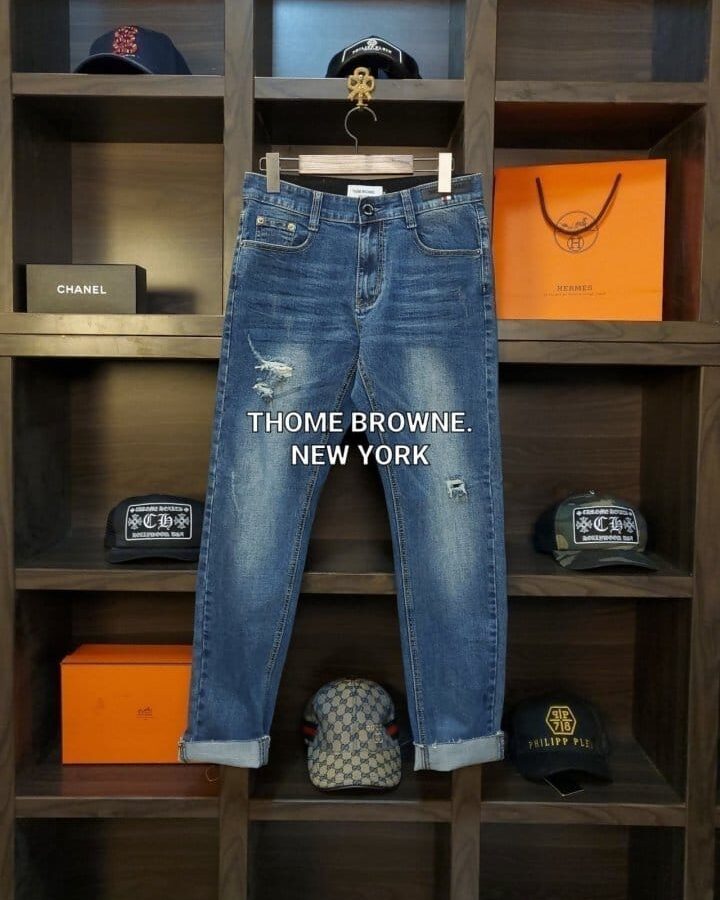 THOM BROWNE 톰브라운 리미티드 라벨 가죽패치 빈티지청