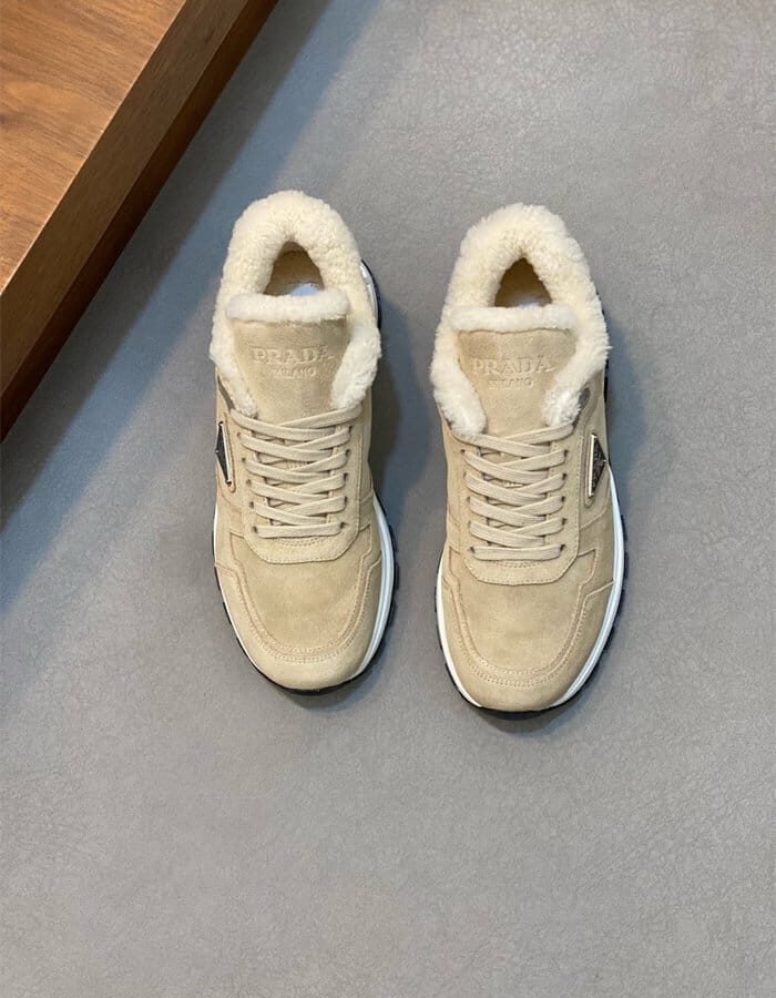 PRADA 프라다 남성용 스니커즈 P87770-2 2024/신상