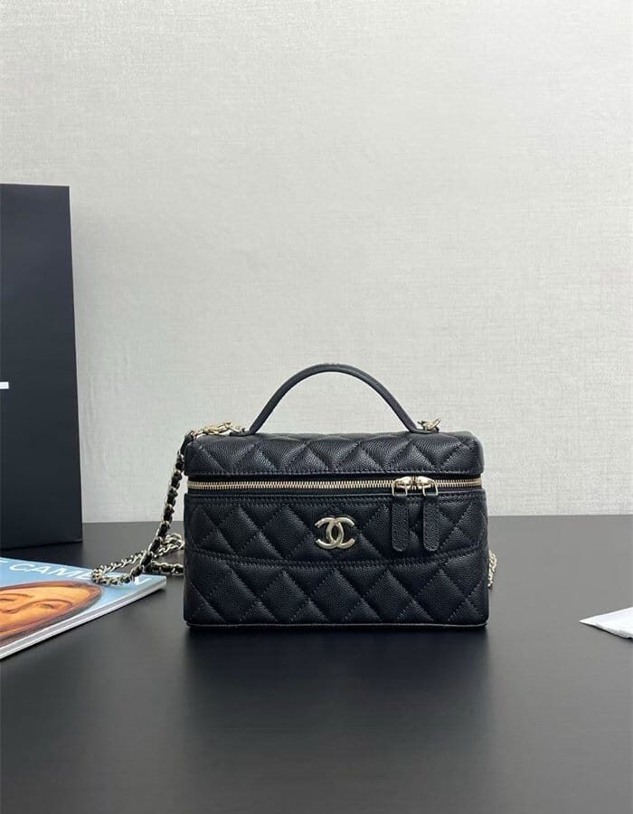 CHANEL 샤넬 체인 코스메틱 파우치백 AP4407