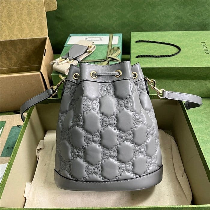 GUCCI 구찌 GG 마틀라세 레더 버킷백 732448