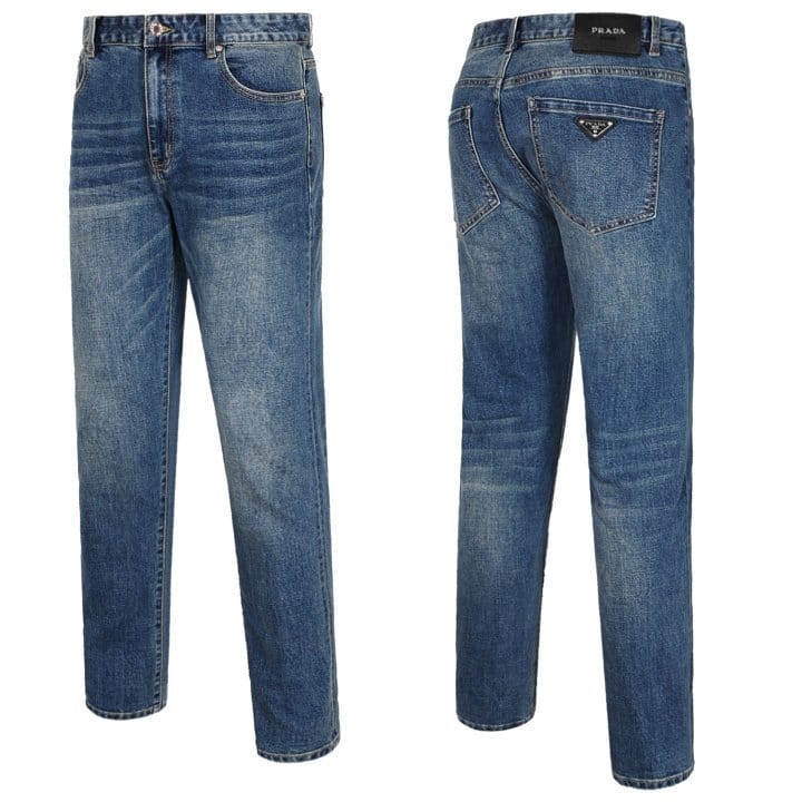 PRADA 프라다 메탈 삼각패치 녹워싱진