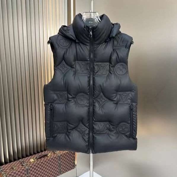 LOUIS VUITTON 루이비통 모노그램 퀄티드 후디드 패딩 조끼