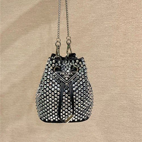 PRADA 프라다 크리스털 장식 새틴 스몰 버킷백 1NR016