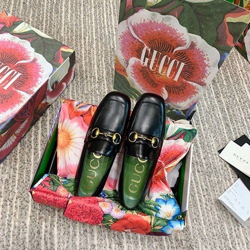 GUCCI 구찌 로퍼 봄신상