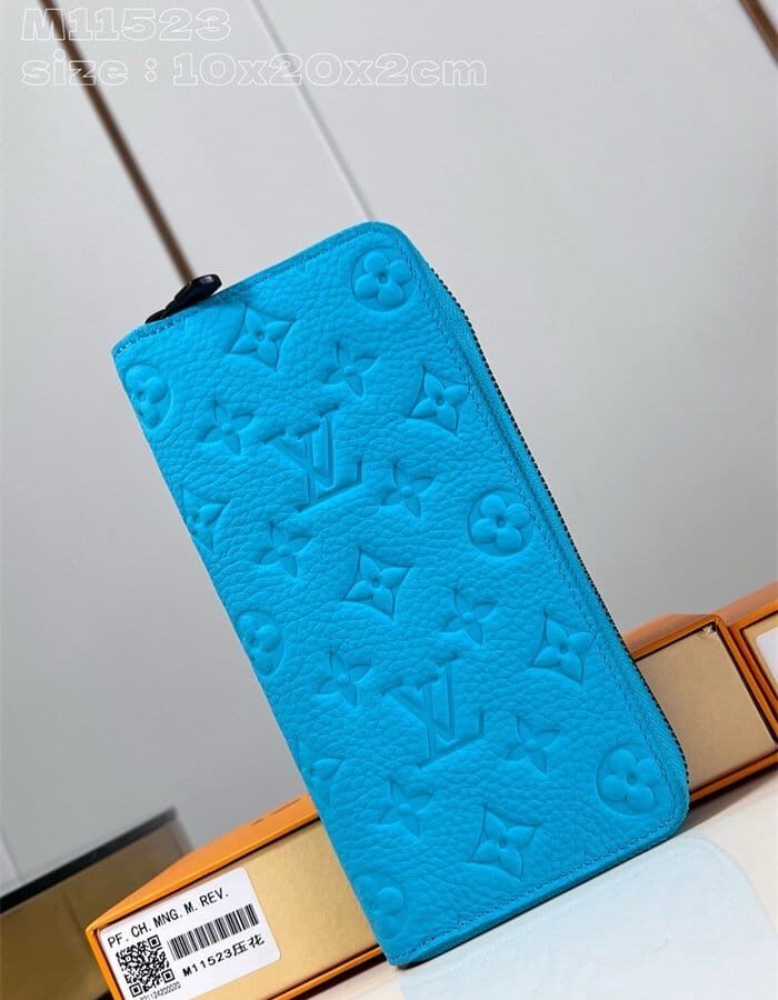 LOUIS VUITTON 루이비통 지피 버티칼 모노그램 장지갑 M11523 2024/신상