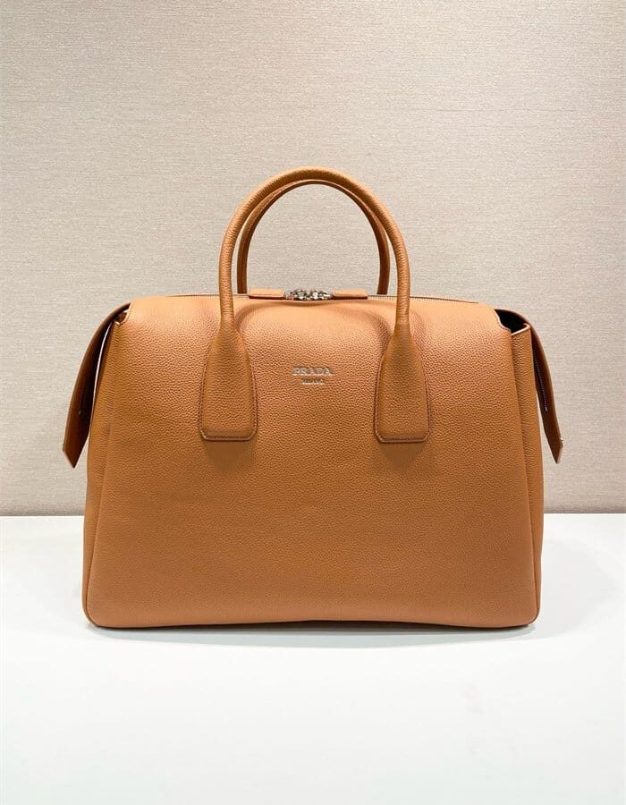 PRADA 프라다 가죽 여행 가방 보스턴백 2VC035