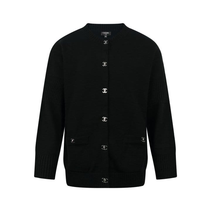 CHANEL 샤넬 로고 버튼 가디건 2COLOR