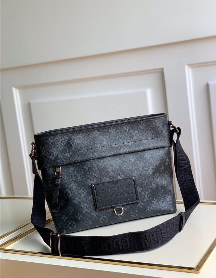 LOUIS VUITTON 루이비통 베사체 지피백 M45216 2020/신상