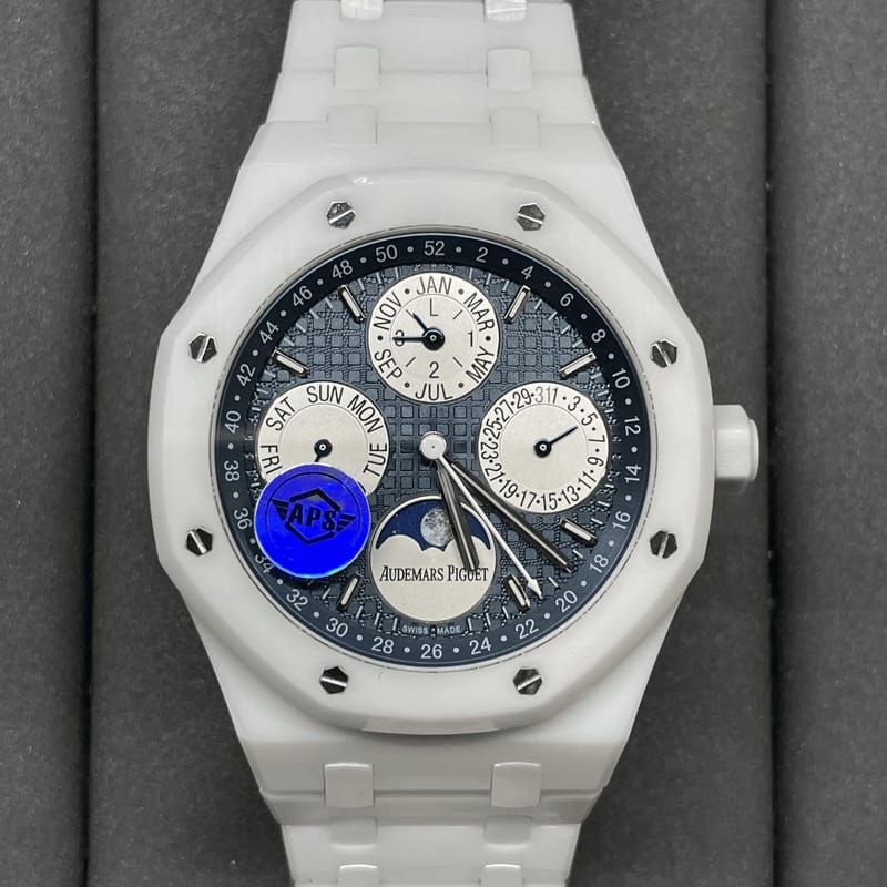 AUDEMARS PIGUET 오데마피게 로얄오크 퍼페츄얼 캘린더 26579 화이트 세라믹