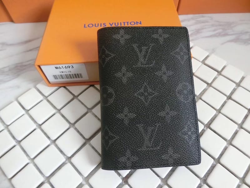 LOUIS VUITTON 루이비통 여권지갑