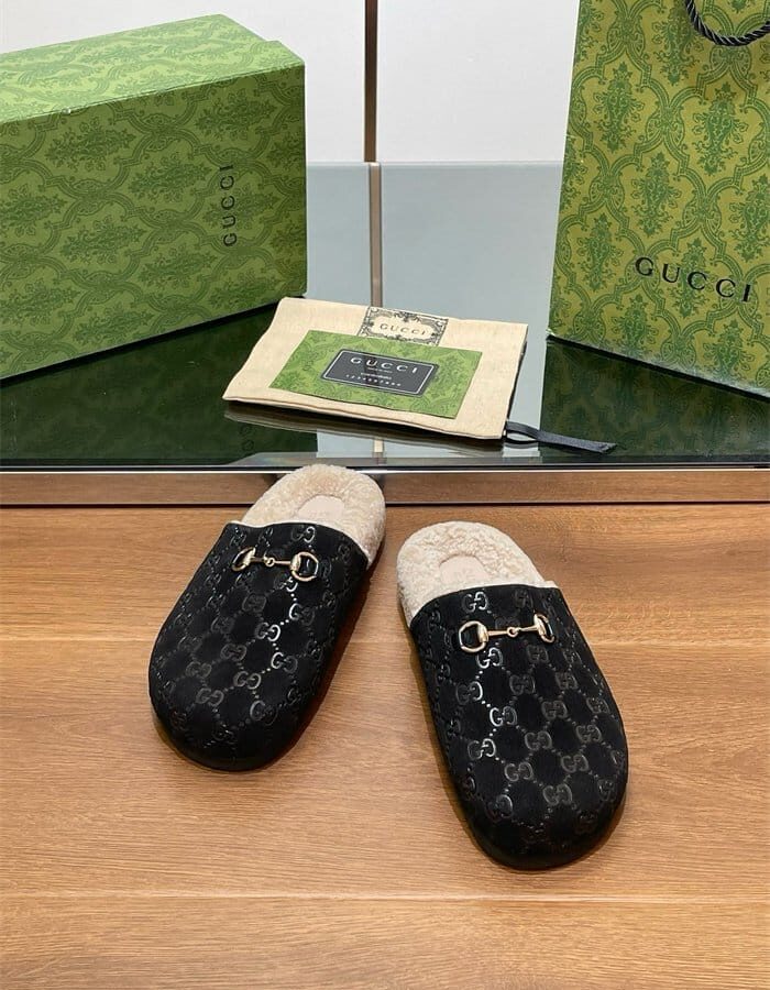 GUCCI 구찌 남여공용 슬리퍼