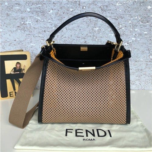 FENDI 펜디 피카푸 미디움 F8820-1