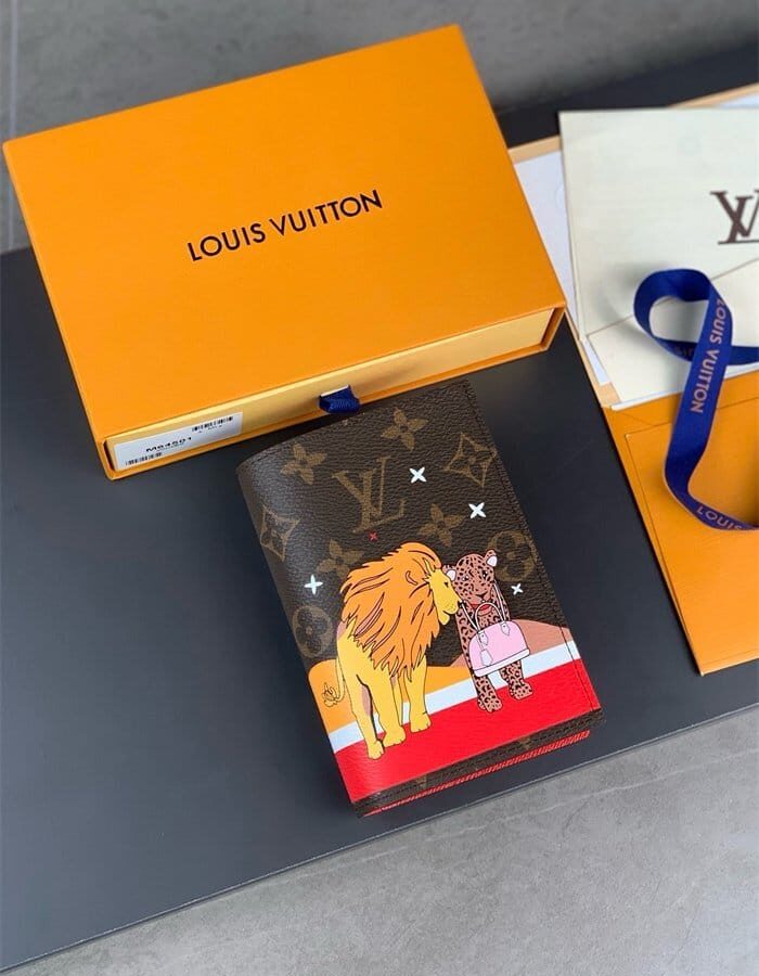 LOUIS VUITTON 루이비통 패스포트 여권지갑 M63486 2024/신상
