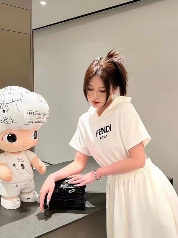 FENDI 펜디 뒷 트임 원피스