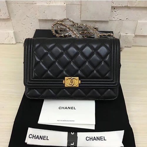 CHANEL 샤넬 보이 WOC031
