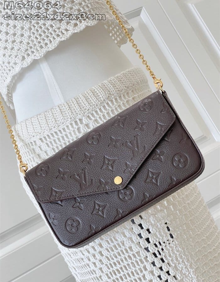 LOUIS VUITTON 루이비통 포쉐트 펠리시 모노그램 크로스백 M64064