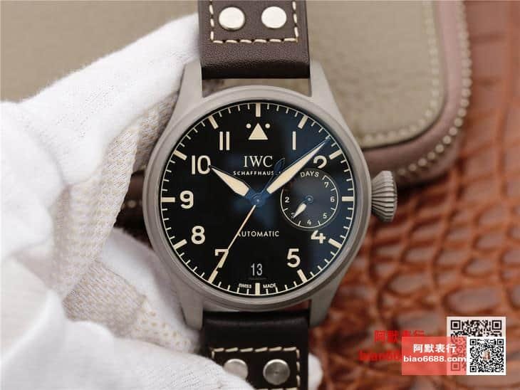 IWC 아이더블유씨 파일럿 오토매틱 헤리티지 스틸 블랙다이얼