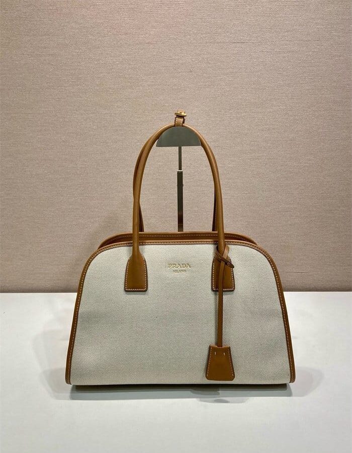 PRADA 프라다 토트백 1BG572