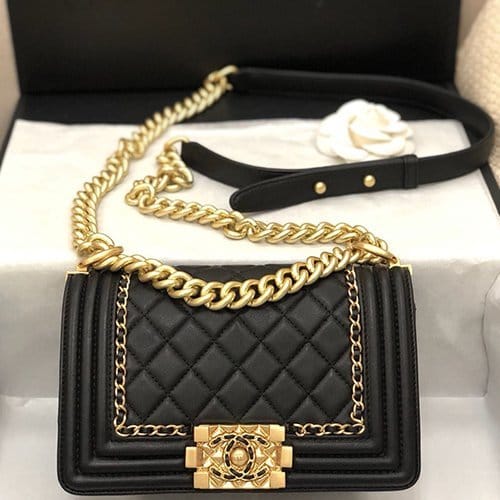 CHANEL 샤넬 리보이 20CM AS67085