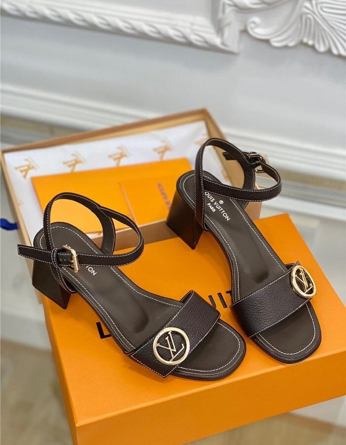 LOUIS VUITTON 루이비통 여성용 샌들 (굽높이5.5CM) L90887 3COLOR