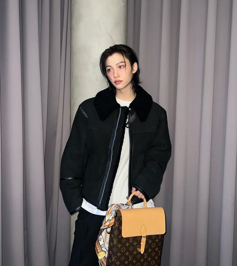 [스트레이키즈 필릭스] LOUIS VUITTON 루이비통 소호 백팩 MM M14653