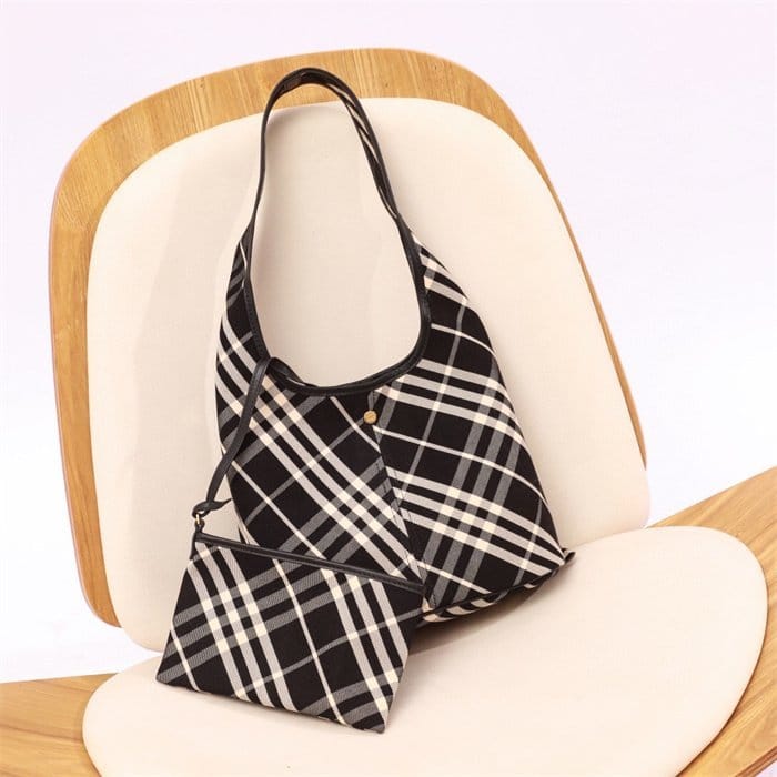 BURBERRY 버버리 호보백 B67915 2COLOR