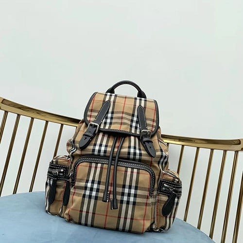 BURBERRY 버버리 빈티지 체크 백팩 미듐 B10523-2