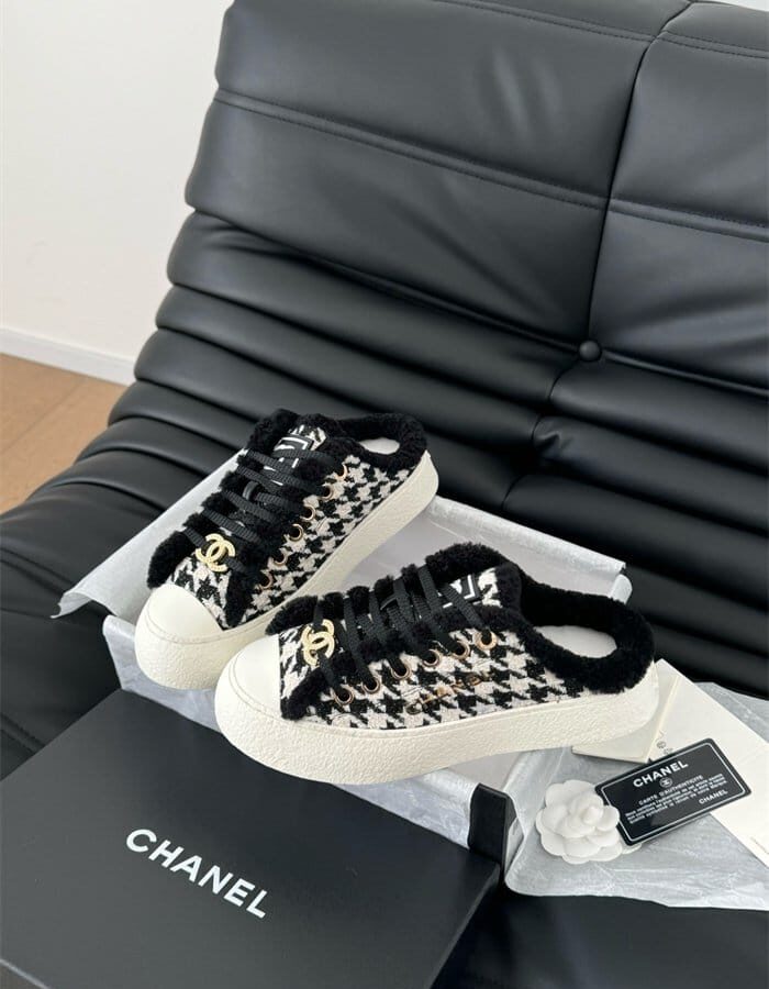 CHANEL 샤넬 여성용 스니커즈 C62405-1 2024/신상